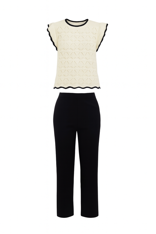 Set Black & Cream