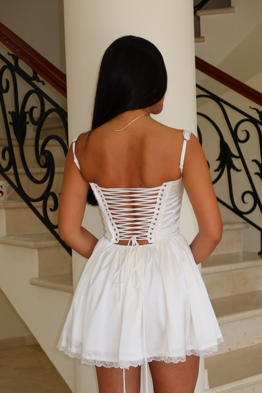 vestido blanco corset